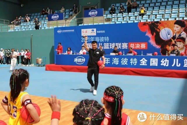 职业篮球运动员如何保持战术训练的高效性?_0